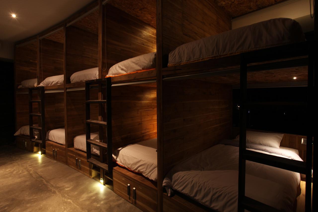 Bong Hostel Nusa Lembongan Kültér fotó